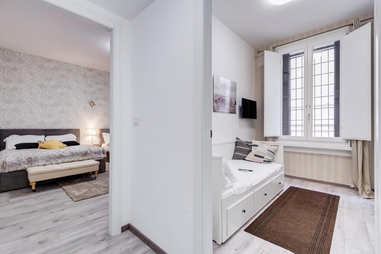 Jmartins Colosseo Suites ローマ エクステリア 写真