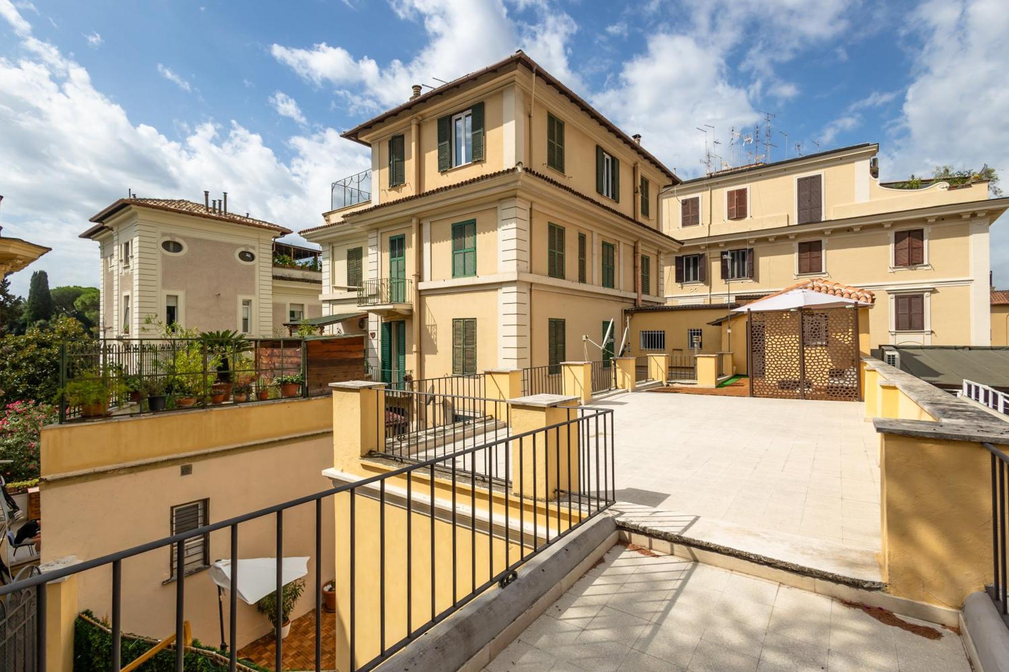 Jmartins Colosseo Suites ローマ エクステリア 写真
